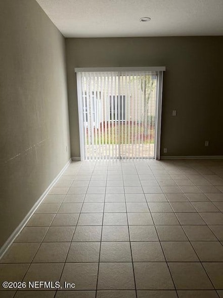 Building Photo - 6849 Misty View Dr