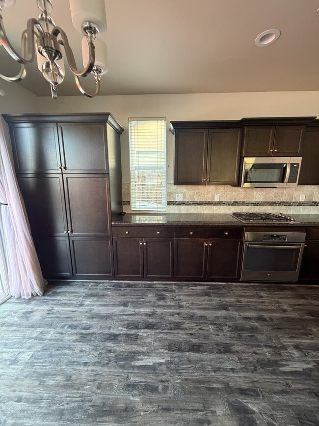 Building Photo - 3493 Elevations Way