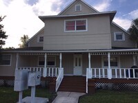 Building Photo - 522 W Mabbette St