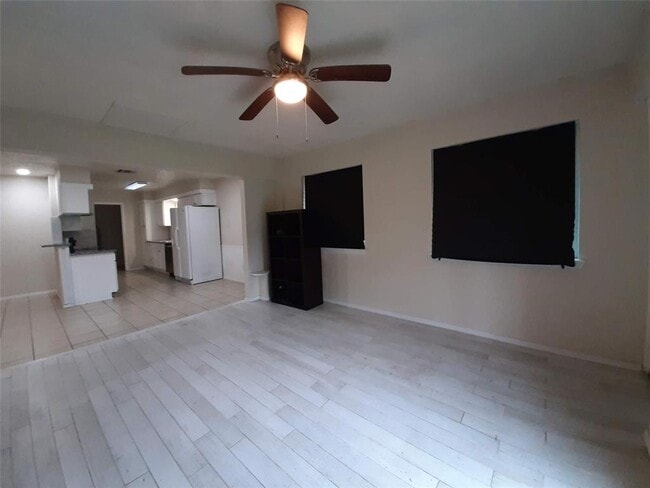 Building Photo - 22310 Goldstone Dr