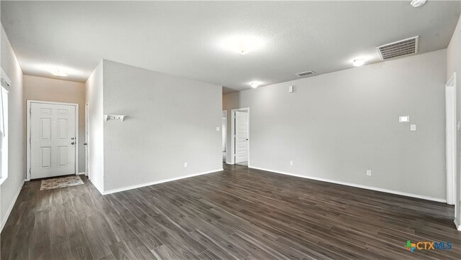 Building Photo - 2513 Marty Way