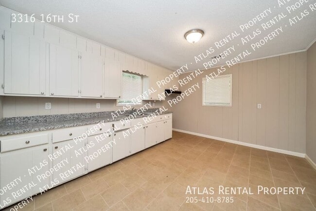 Building Photo - 3316 16th St