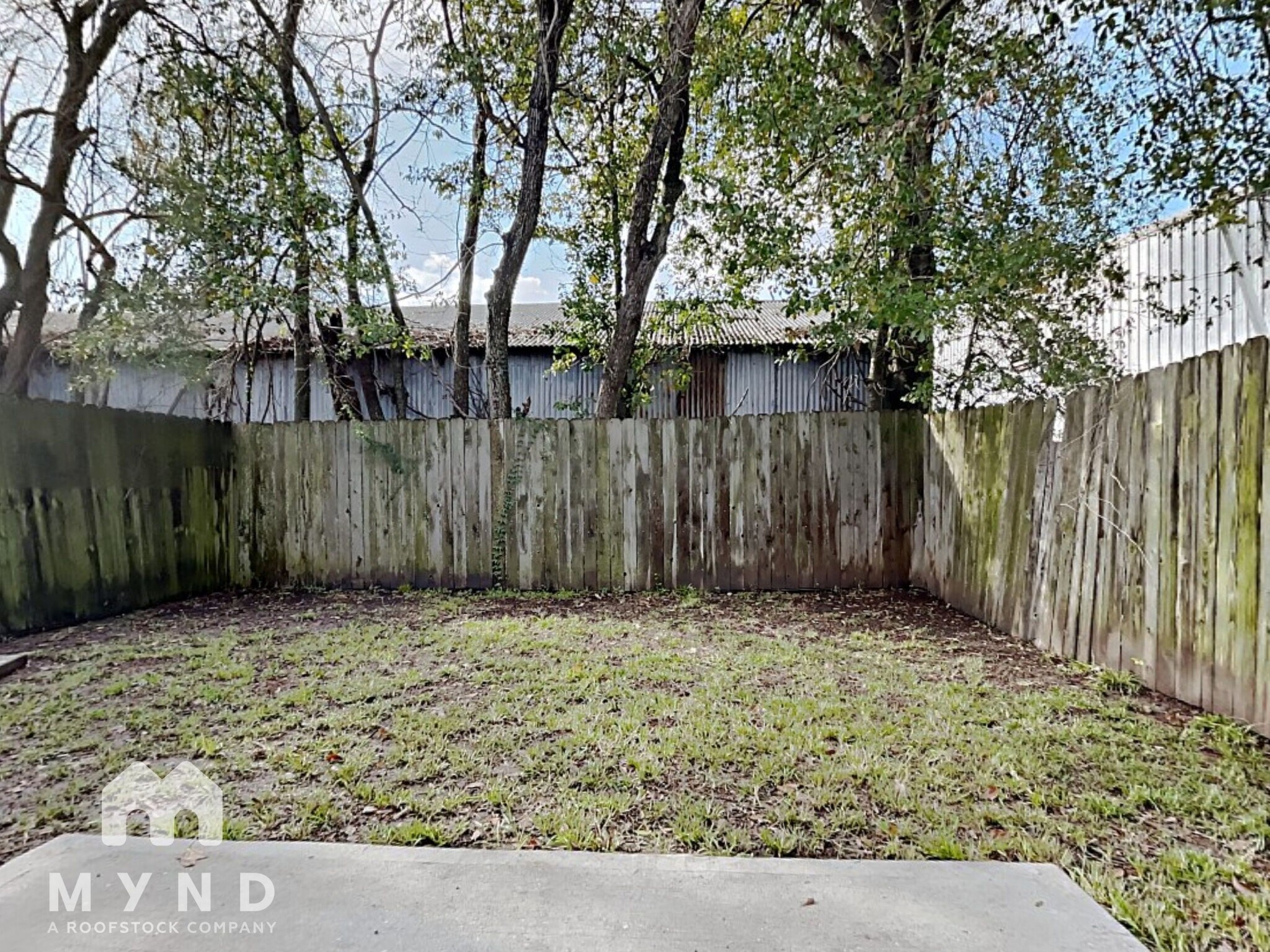 Building Photo - 6128 Sidney St