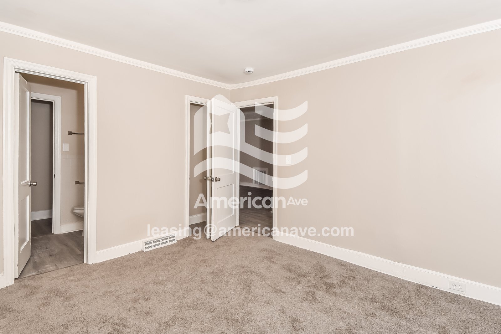 Building Photo - 205 Bowling Ave