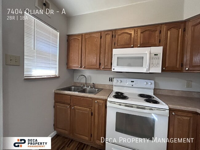 Building Photo - 7404 Olian Dr