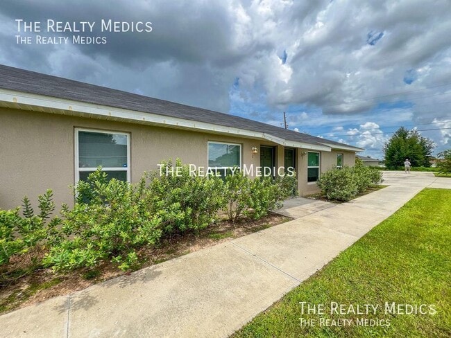 Building Photo - 8106 Juniper Rd