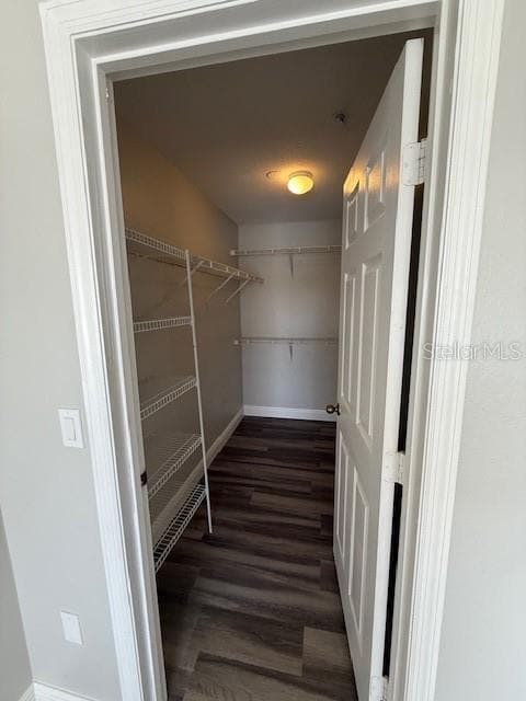 Building Photo - 1989 Summer Club Dr