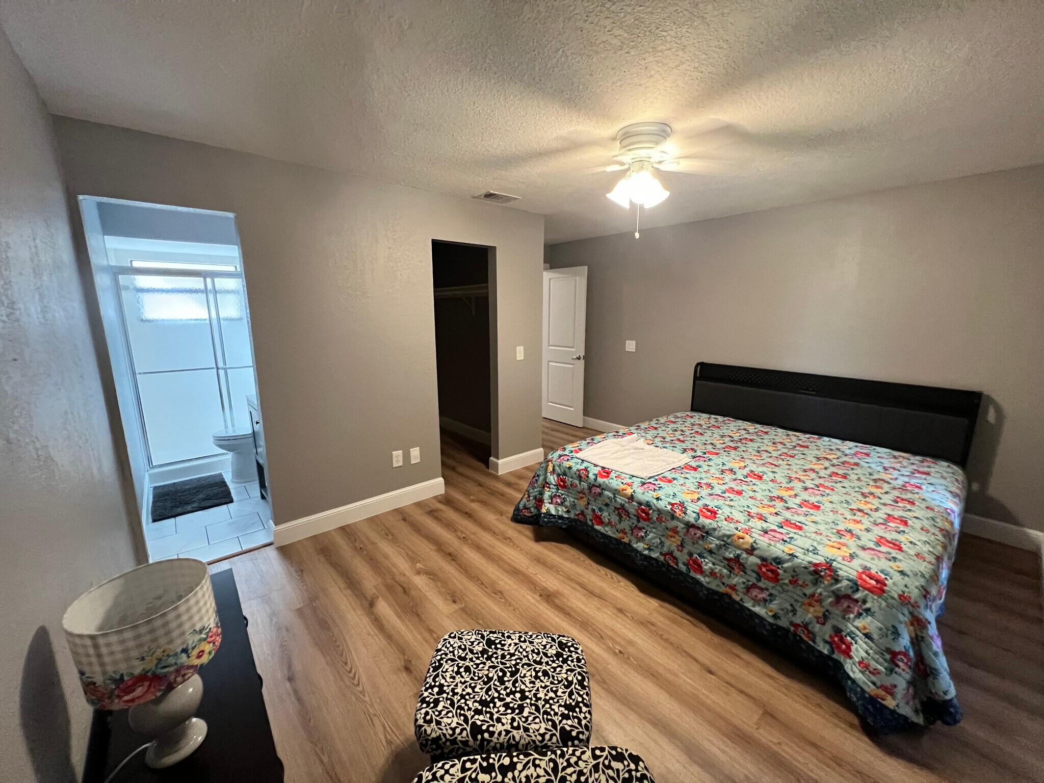 Building Photo - 3687 Driftwood Dr