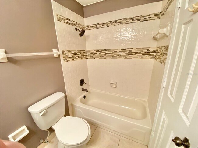 Building Photo - 610 Colorado Pl