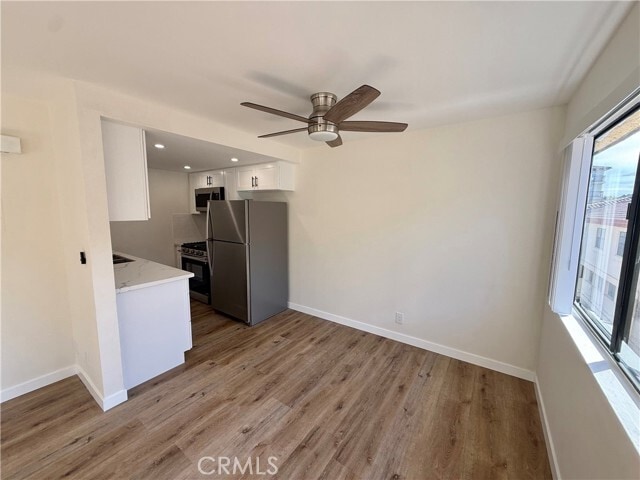 Building Photo - 1155 W 11th St