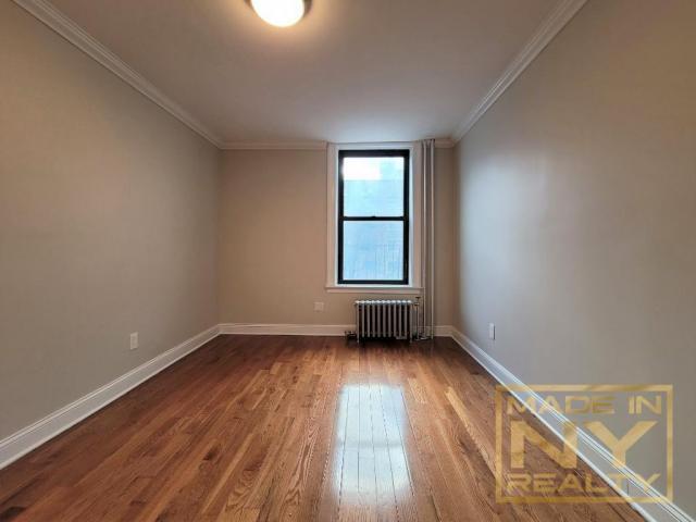 Building Photo - 1 bedroom in ASTORIA NY 11106