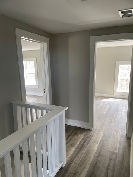 Upstairs - W292S4024 Hillside Rd