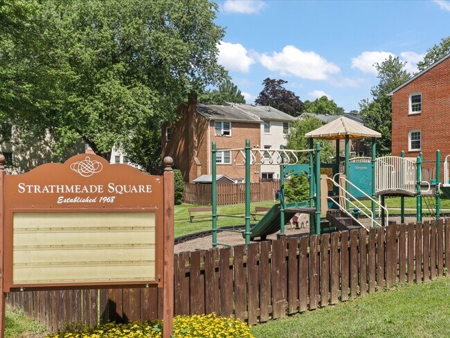 Building Photo - 8403 Thompson Rd