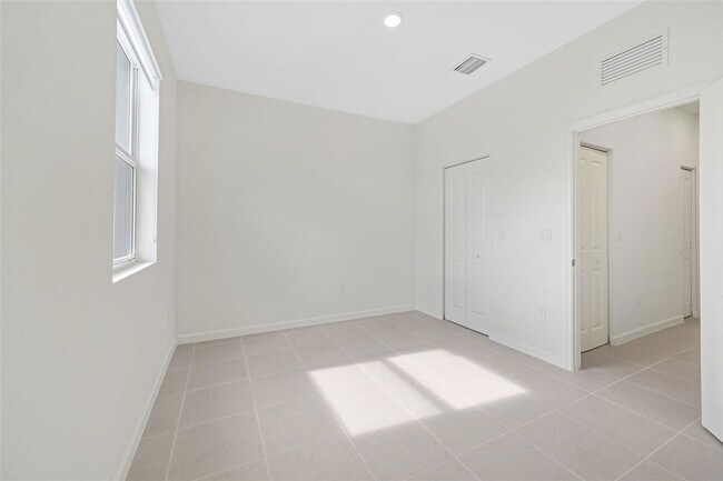 Building Photo - 17845 SW 356th St