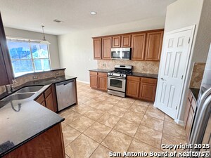 Building Photo - 14514 Clementine Ct