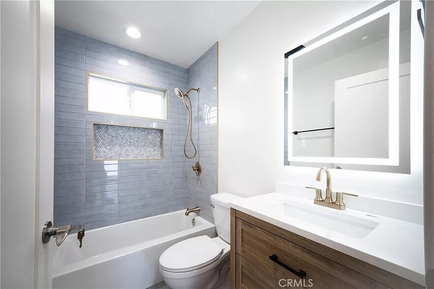 Bathroom 1 - 355 N Colorado Pl
