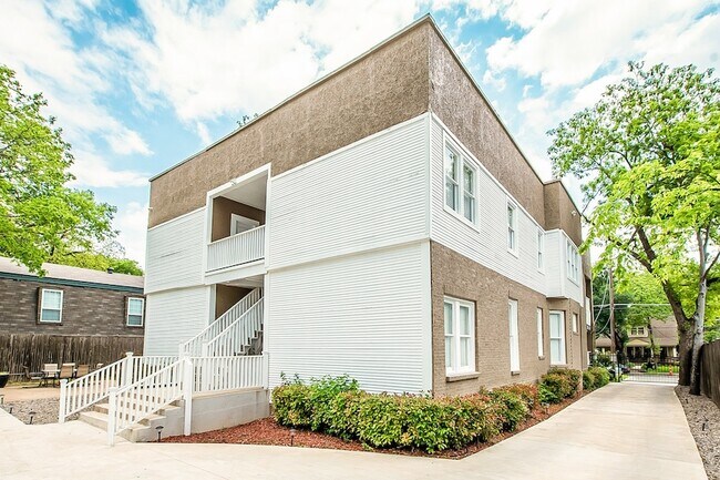 Building Photo - 4719 Junius St