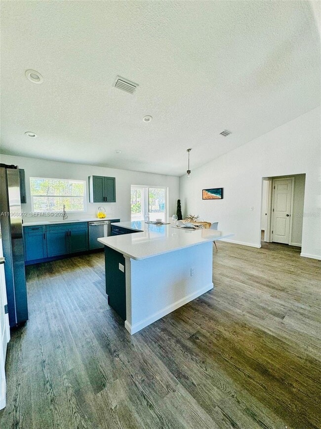 Building Photo - 13731 SW 89 Cir