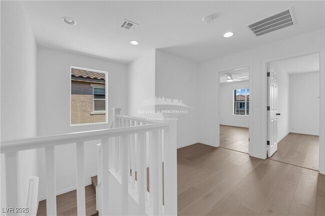 Building Photo - 4066 Painted Lady Ave