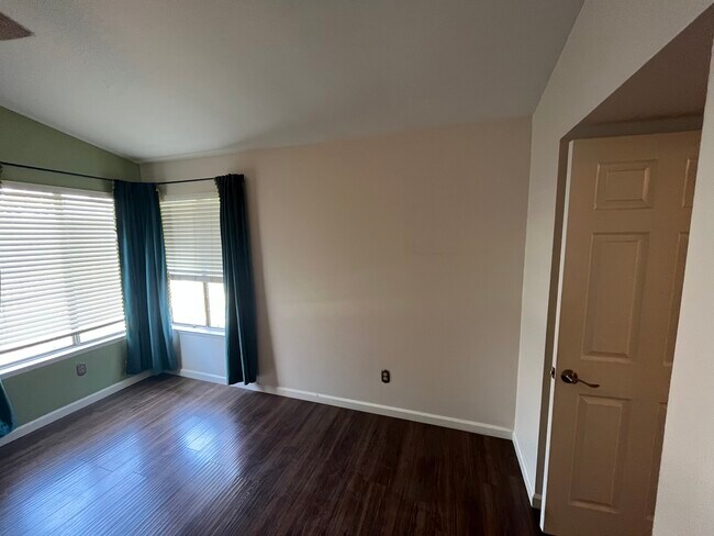 Building Photo - 3721 Abbott Dr