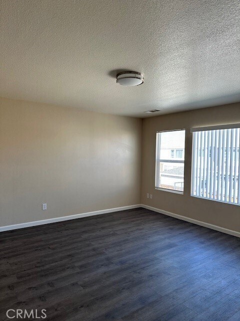 Building Photo - 12364 Freeport Dr