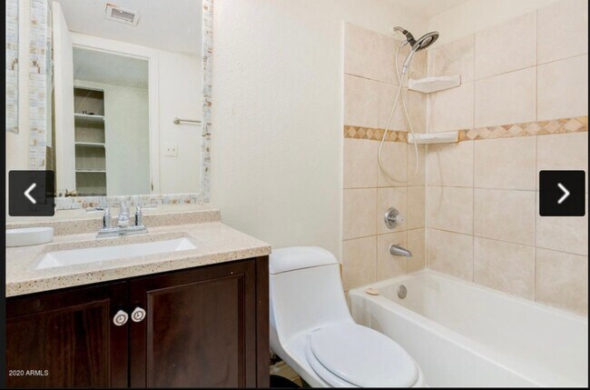 Building Photo - 4222 S 46th Pl