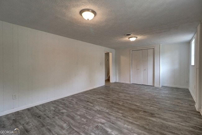 Building Photo - 8774 Channing Dr