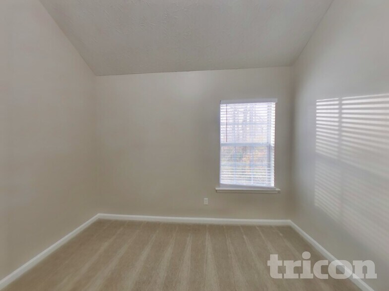 Building Photo - 133 Rolling Meadows Ct