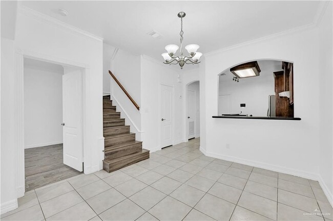 Building Photo - 17 N 5th St