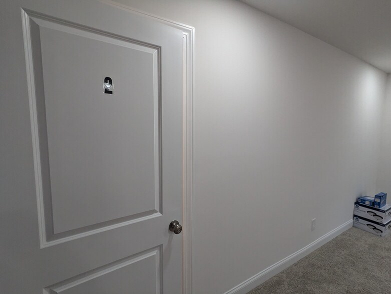 Building Photo - Room in Townhome on Walnut Hill Rd NW