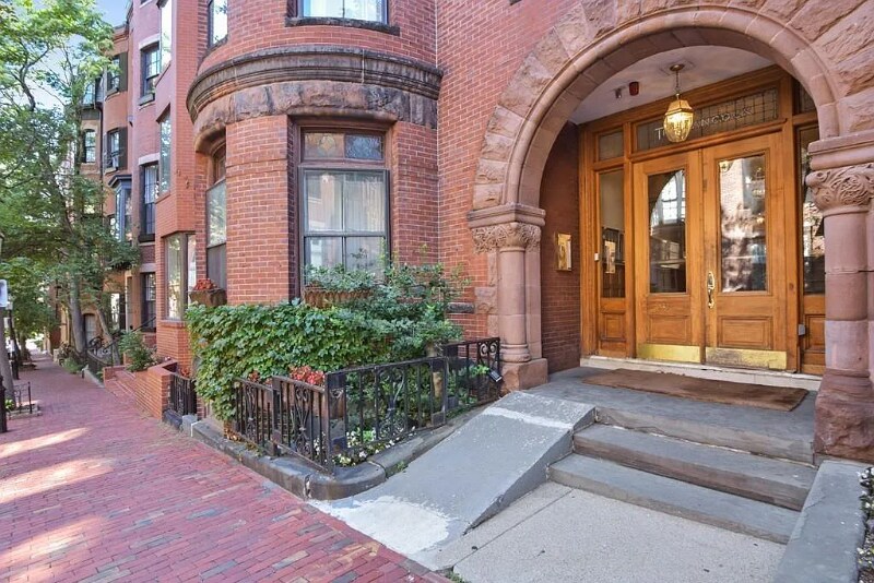 Building Photo - 36 Hancock St