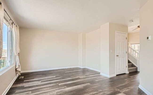 Building Photo - Beautiful Newly Remodeled Home in Roxborough Park