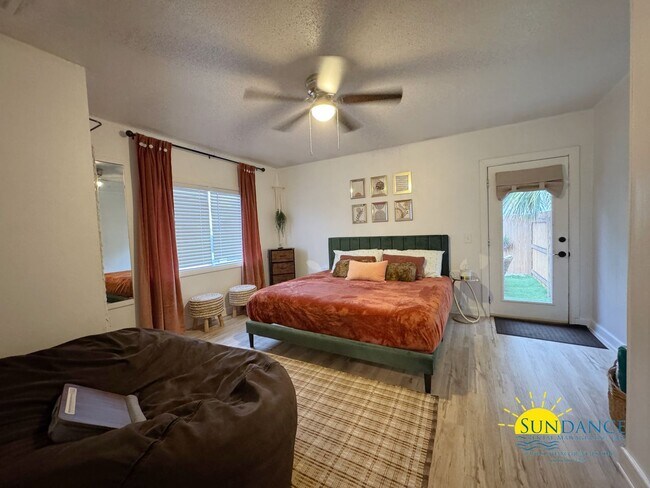 Building Photo - Charming 1-Bed, 1-Bath (Furnished Optional...
