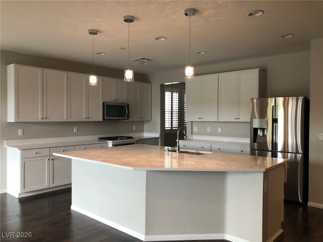 Building Photo - 2434 Fanano St