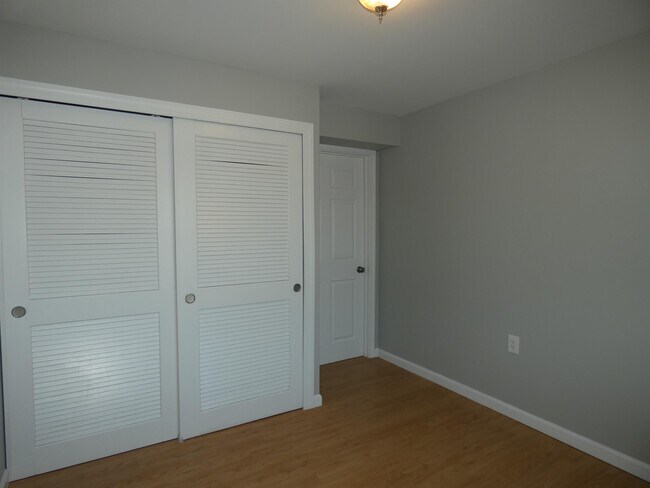 Building Photo - 88 Carriage Hill Dr