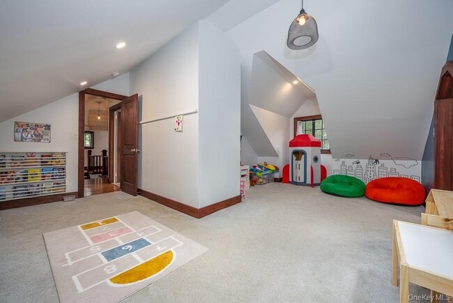 Building Photo - 75 Van Houten Fields