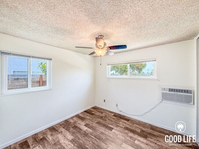 Building Photo - 8051 San Carlos Dr