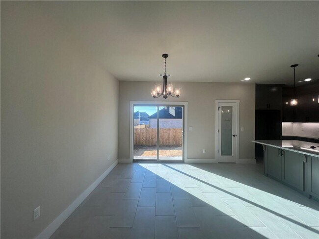 Building Photo - 7303 SW High Meadow Blvd