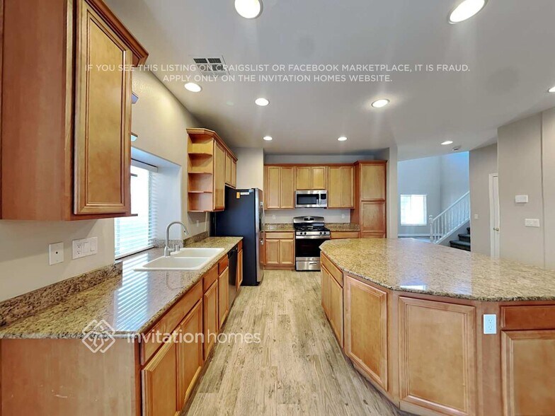 Building Photo - 10891 Vestone St