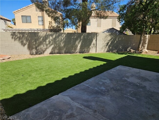 Building Photo - 9516 Wooden Pier Way