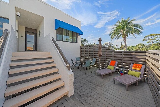 Building Photo - 618 Bayport Wy