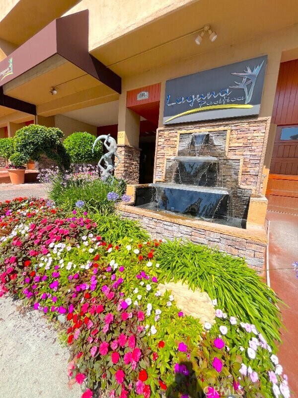 Building Photo - 100 Cliff Dr