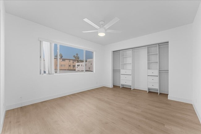 Building Photo - 21722 Roscoe Blvd