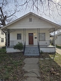 Building Photo - 526 Martinson N