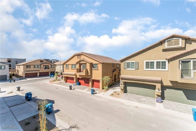 Building Photo - 7840 Aurora Sky St