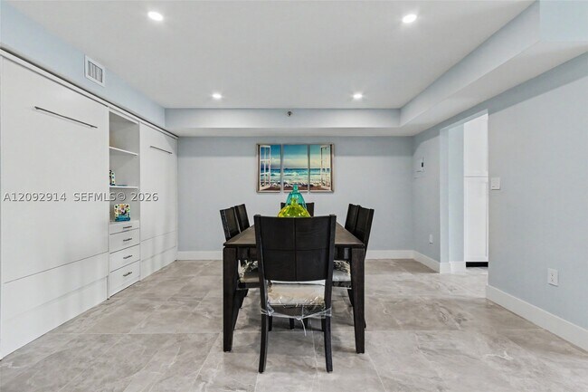 Building Photo - 1201 S Ocean Dr