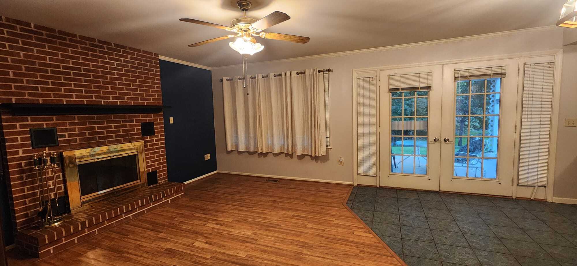 Building Photo - 1038 Boeshore Cir