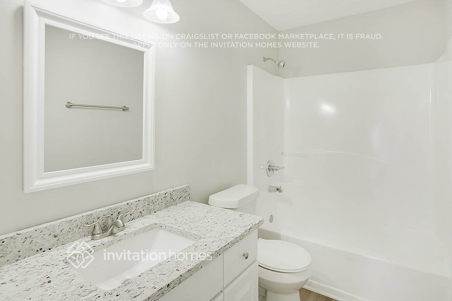 Building Photo - 5578 Newberry Point Dr