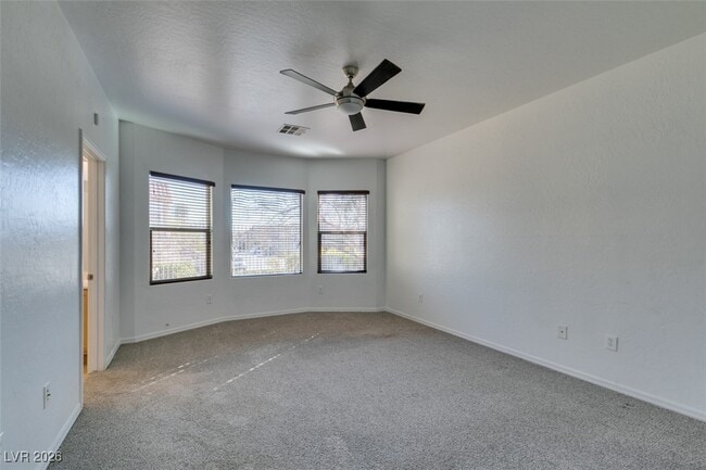 Building Photo - 4013 Gliding Gulls Ave