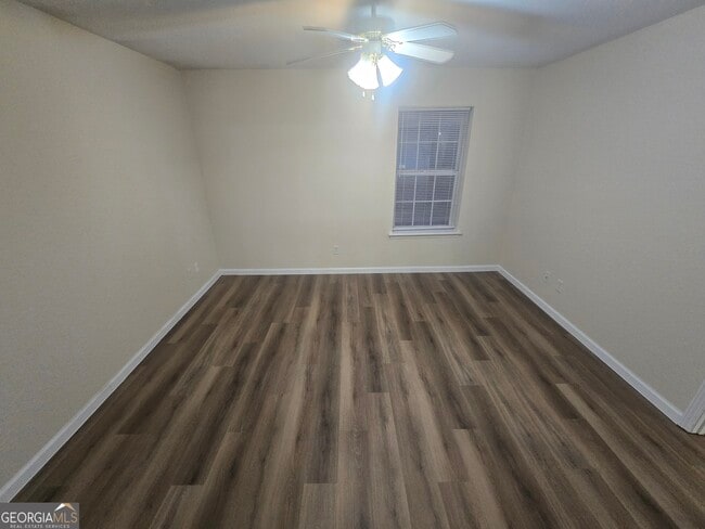 Building Photo - 401 S Ashley St